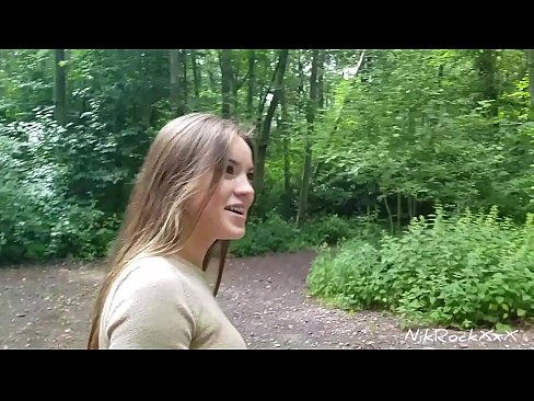 ❤️ Evelini sem predlagal, da bi seksala na javnem mestu! Rekla je da. Potem sem jo zajebal v rit in ji naredil spermo v usta. Nato se je posrkala. Slute pri nas sl.com-porn-hat.ru ️❤